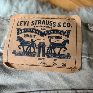 Tan Boys Levi's